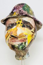 mug_foreign correspondent